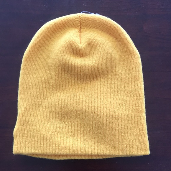 Los Angeles Lakers logo beanie - Picture 3 of 3